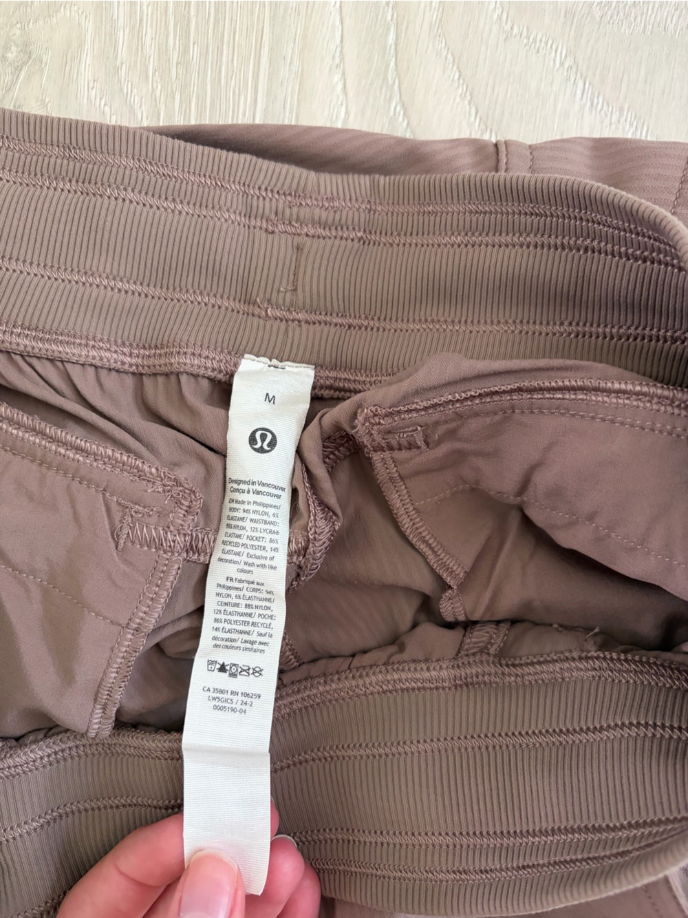 lululemon athletica Women’s Coffee Brown Dance Studio Cargo Joggers - Picture 3 of 3